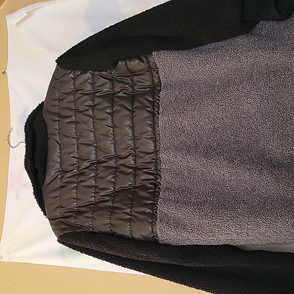 Spring or fall jacket - Picture 3 of 4